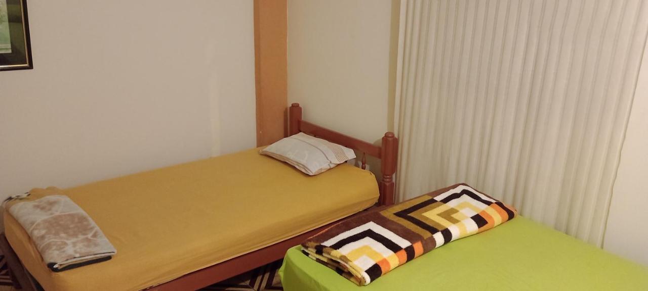 Travelers' House Casa Hospedaje ฮวนชาโก ภายนอก รูปภาพ